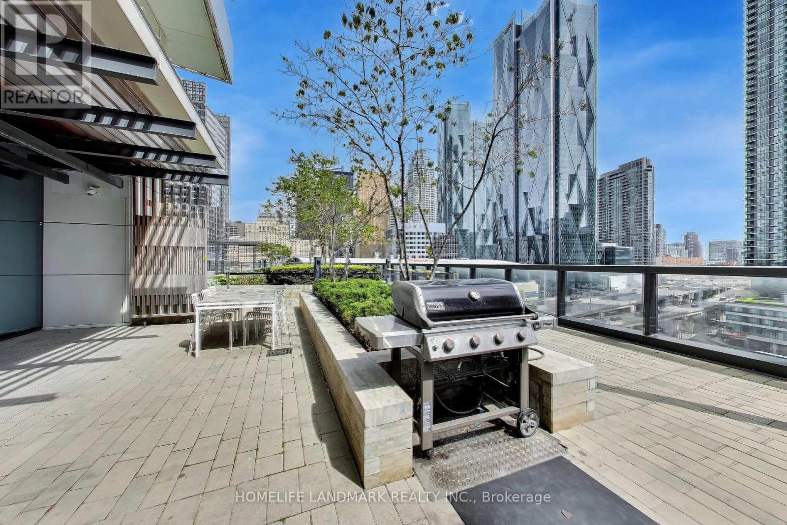 #2410 88 HARBOUR STREET - 43