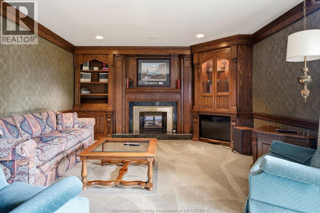 3590 HUNTINGTON AVENUE - 12