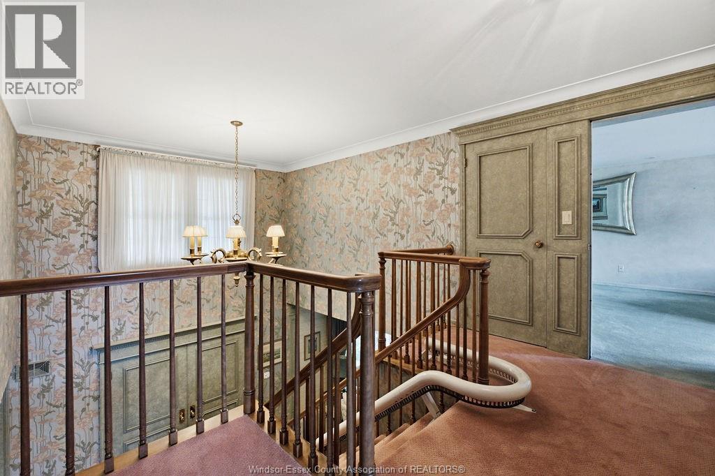 3590 HUNTINGTON AVENUE - 22