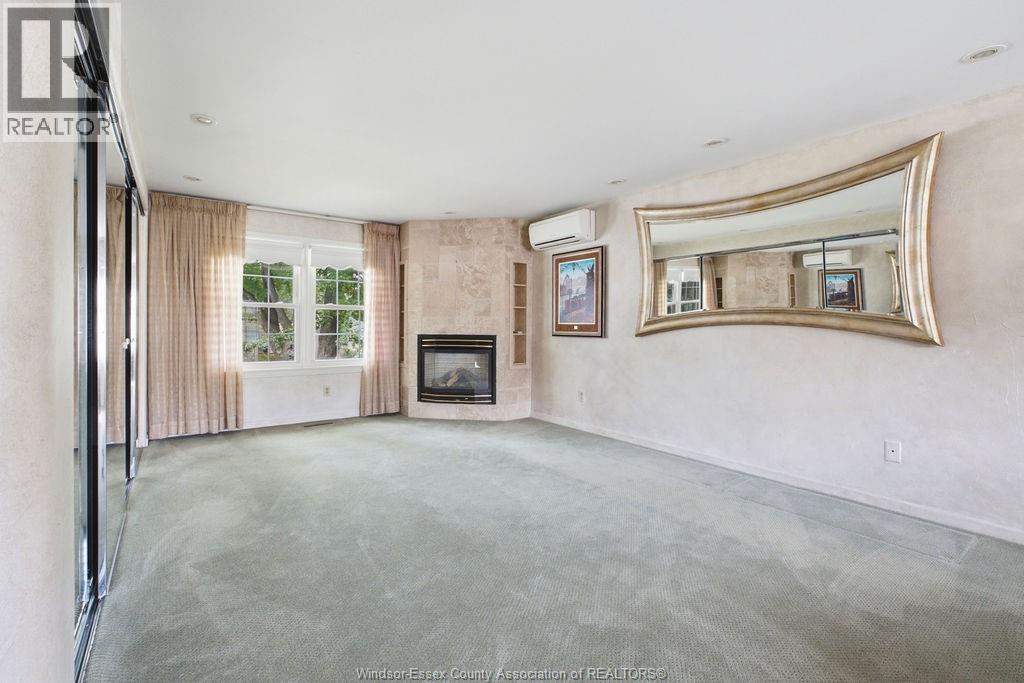 3590 HUNTINGTON AVENUE - 23