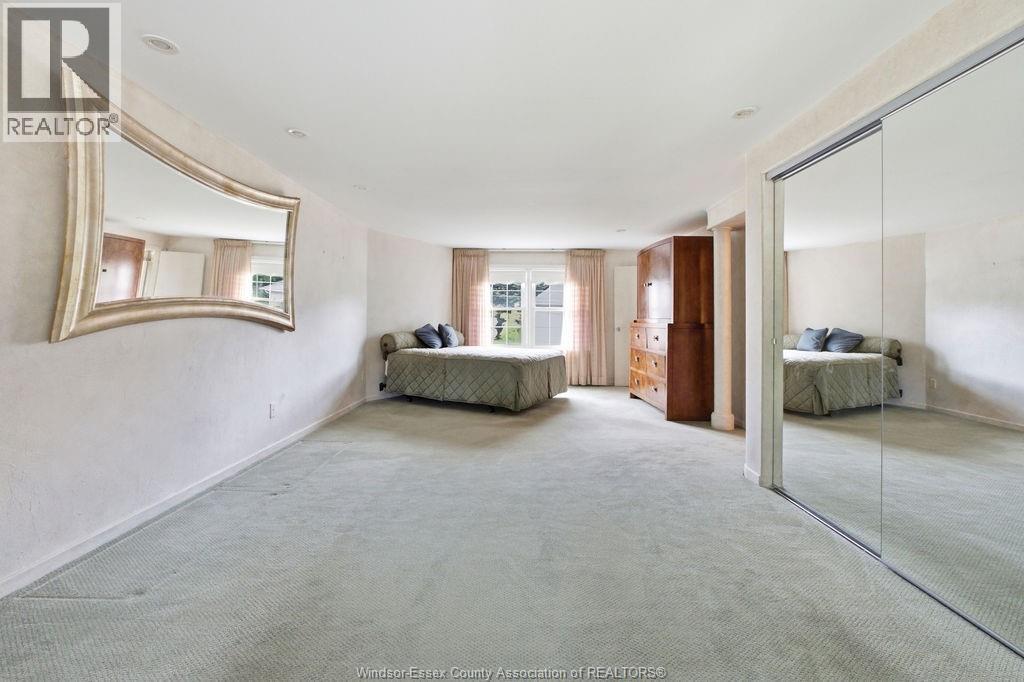 3590 HUNTINGTON AVENUE - 26