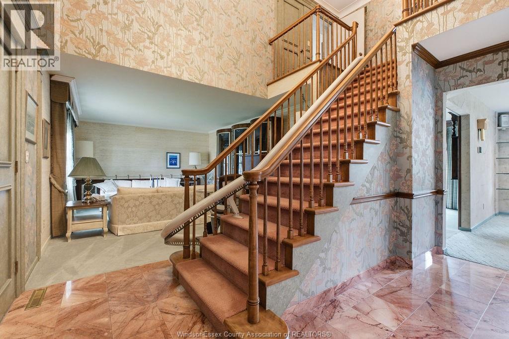 3590 HUNTINGTON AVENUE, Windsor — photo 4