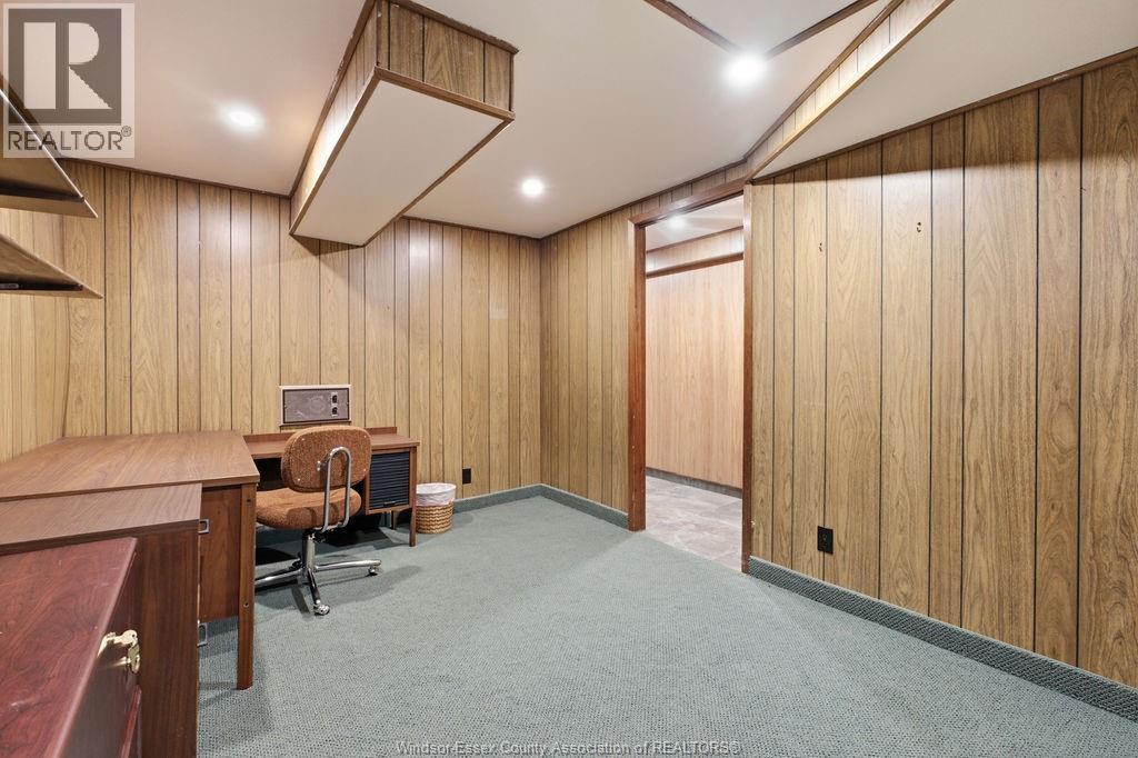 3590 HUNTINGTON AVENUE - 42