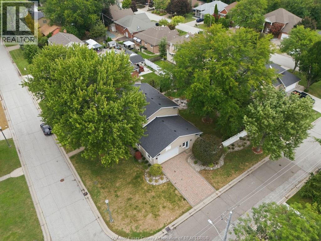 3590 HUNTINGTON AVENUE - 47