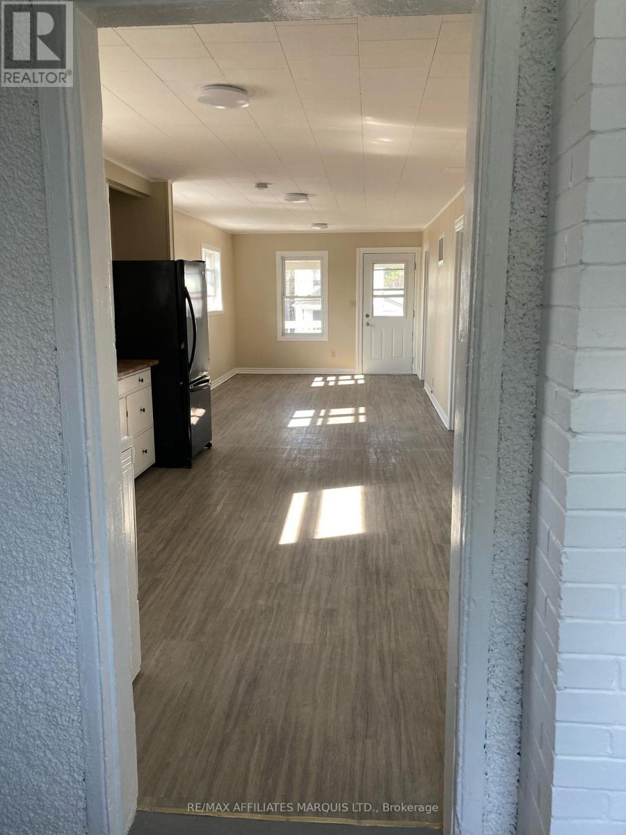 302 EASTON AVENUE, Cornwall — photo 7