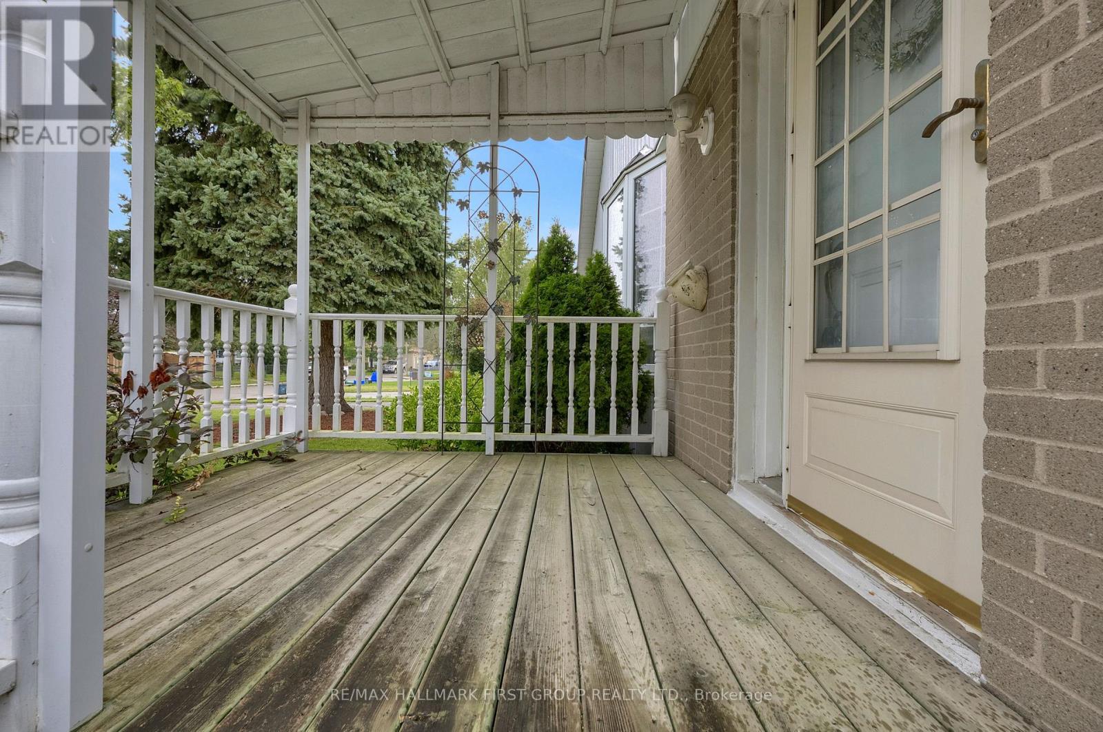 35 TULLOCH DRIVE - 2
