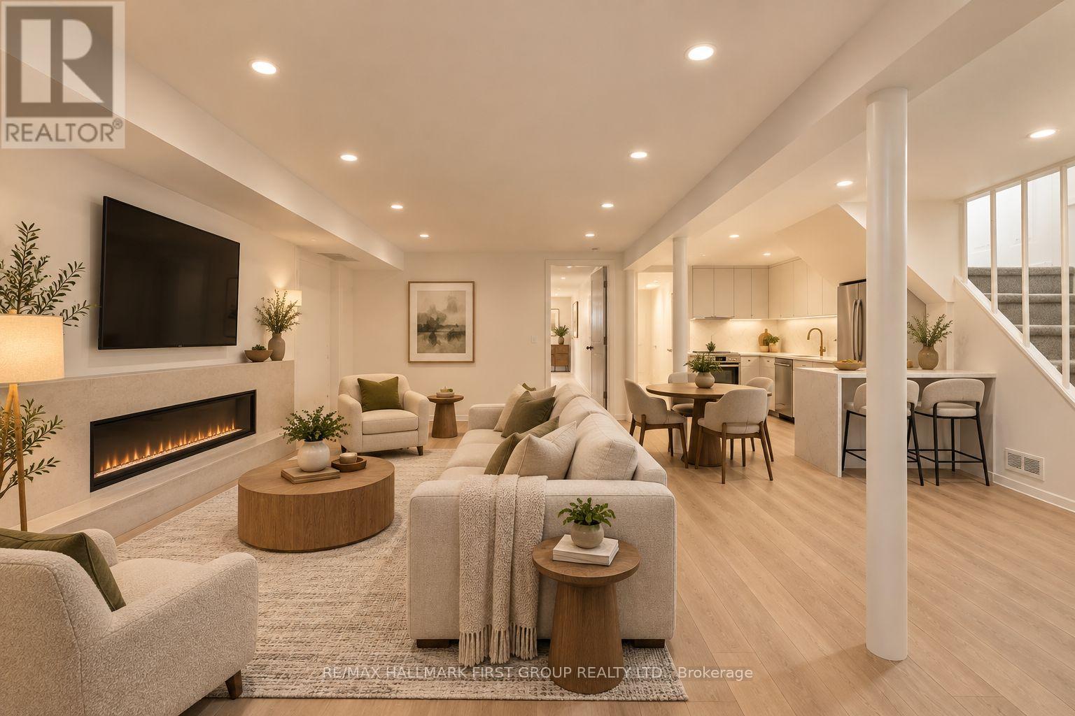 35 TULLOCH DRIVE - 21