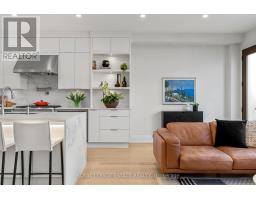 95 Boardwalk Drive, Toronto, ON M4L3X9 Photo 14