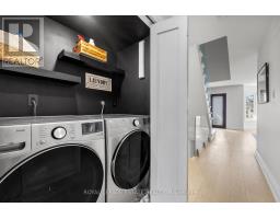95 Boardwalk Drive, Toronto, ON M4L3X9 Photo 21