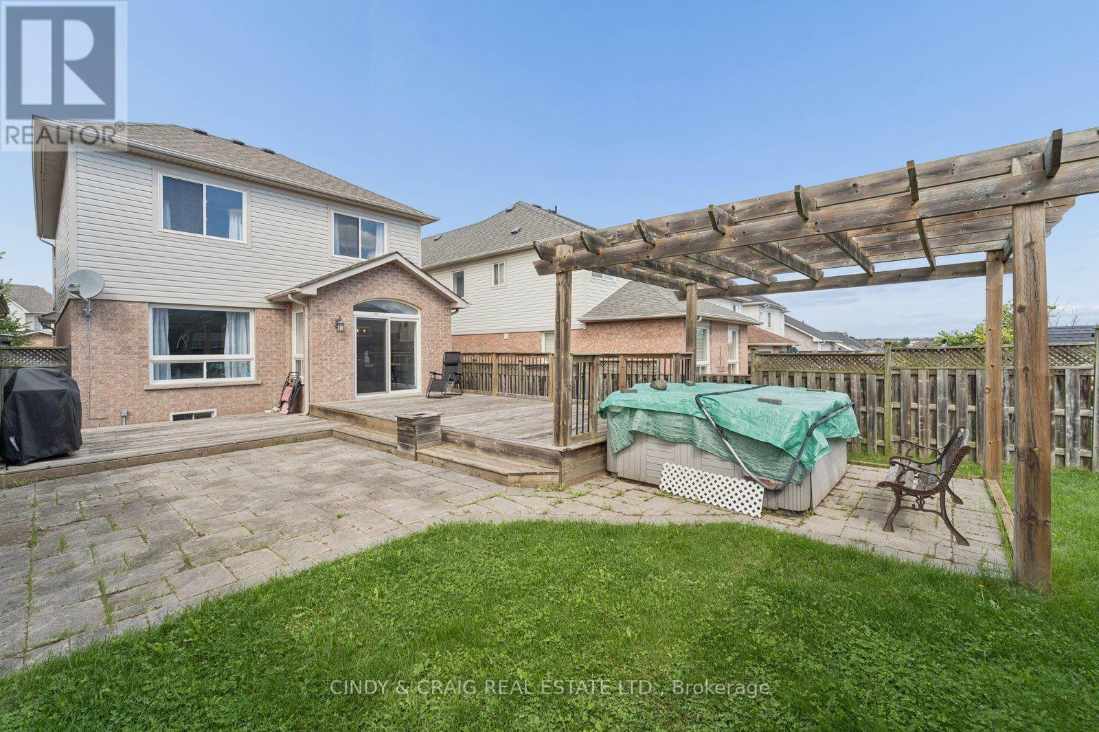 208 CORNISH DRIVE - 12