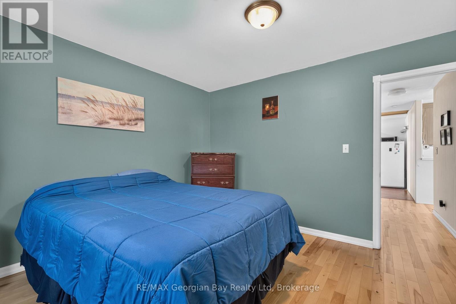898 YONGE STREET - 14