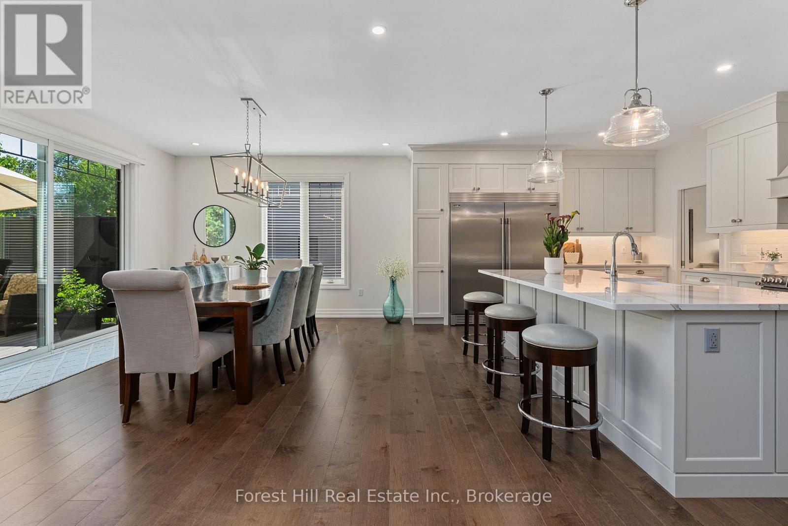 155 GLENLAKE BOULEVARD - Image 15