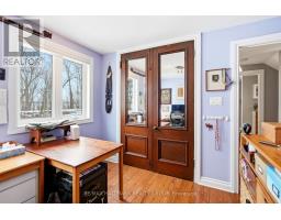 Bedroom 3 - 53 Scrivens Street, Ottawa, ON K2B8M6 Photo 14