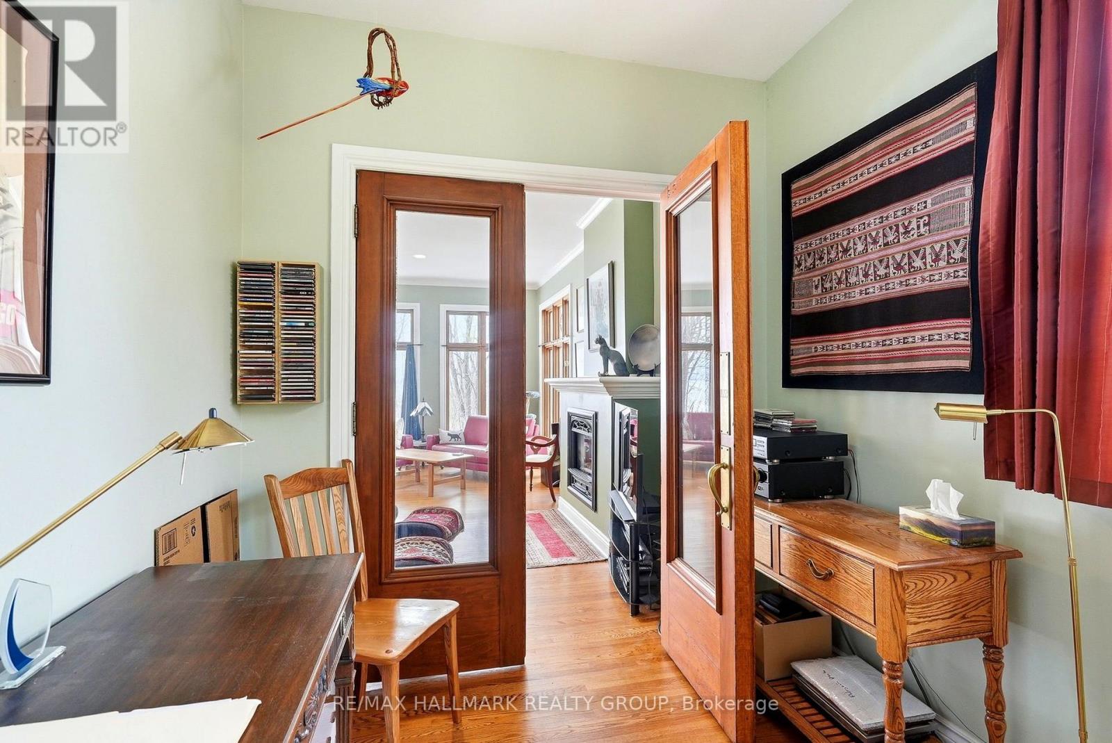 53 SCRIVENS STREET, Ottawa. Luxury613. By Peter Sagos - Image 26