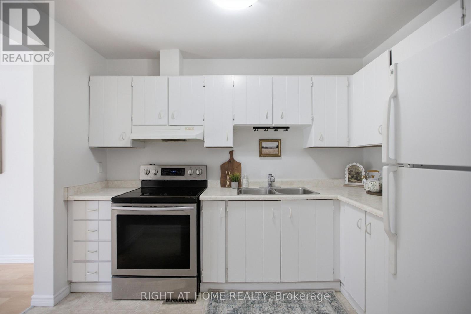 3 Bed, 2 Bath House for Sale in Ottawa – 8 – 107 CASTLEFRANK ROAD, Ottawa – MLS# X13769958 - Image 17