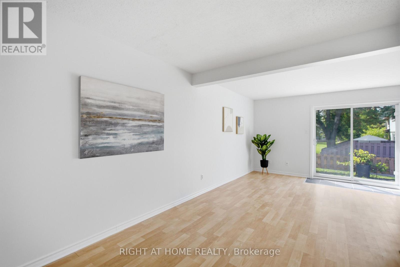 8 - 107 CASTLEFRANK ROAD, Ottawa — photo 6