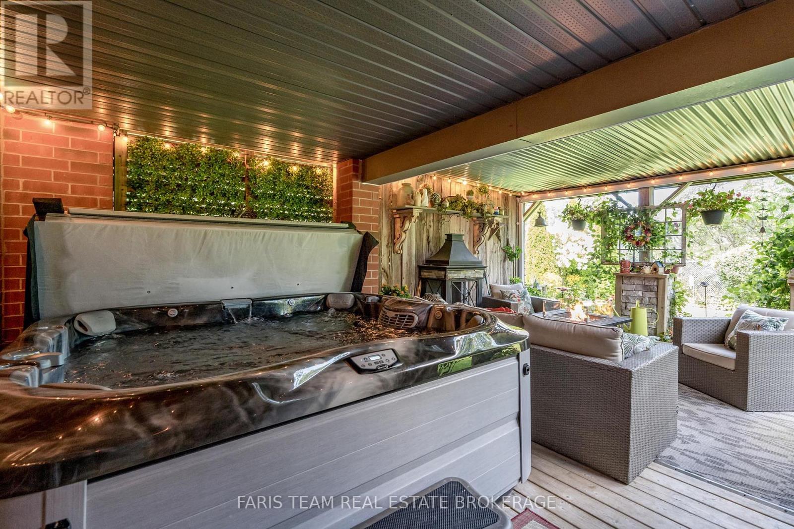 32 STANLEY STREET - Image 35