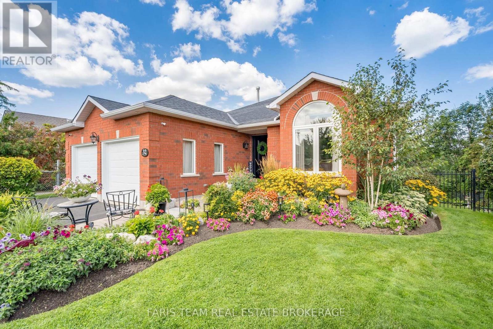 32 STANLEY STREET, Barrie (East Bayfield) — photo 7