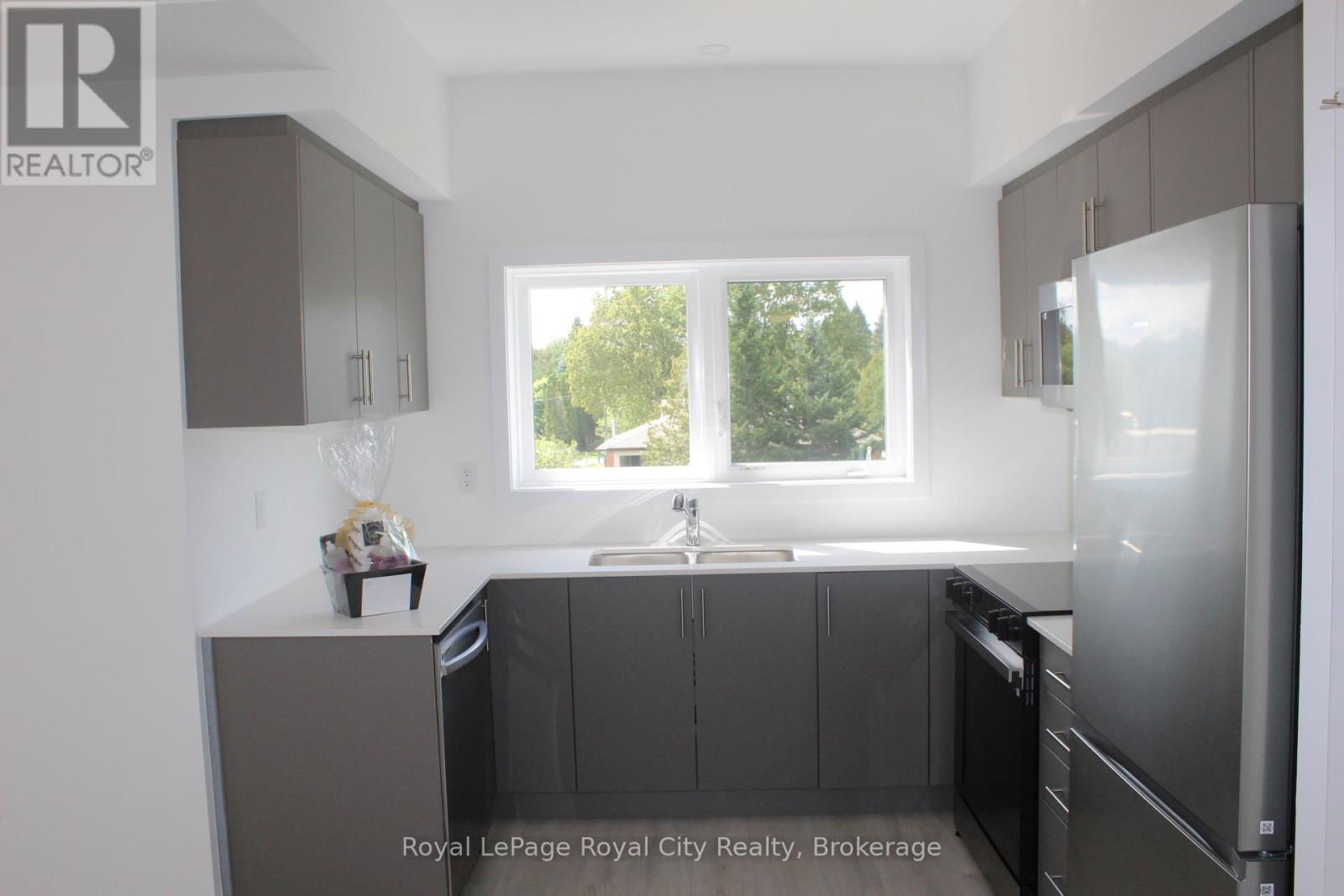 34 - 42 LOWES ROAD W, Guelph (Clairfields/Hanlon Business Park) — photo 7