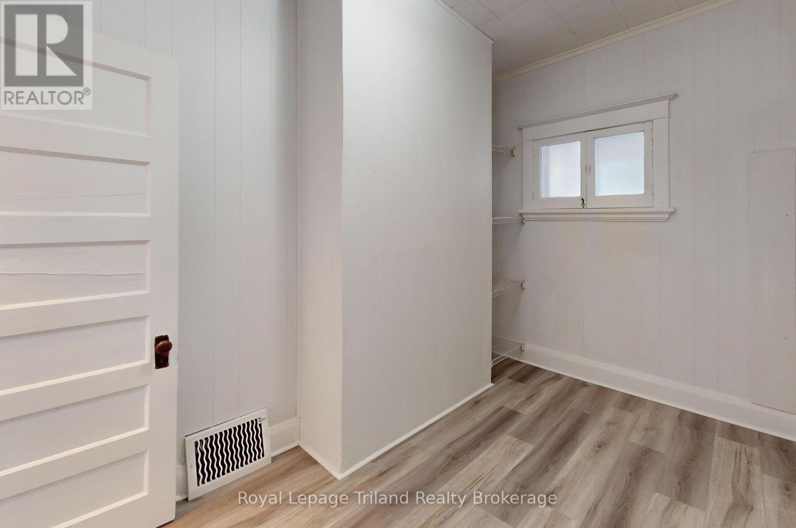 279 VANSITTART AVENUE, Woodstock (Woodstock - North) — photo 7