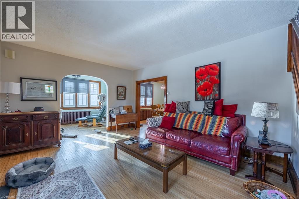 244 KENT Street S - 10