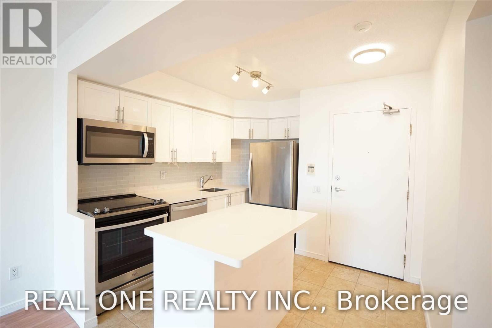 2011 - 30 HARRISON GARDEN BOULEVARD, Toronto (Willowdale East) — photo 4