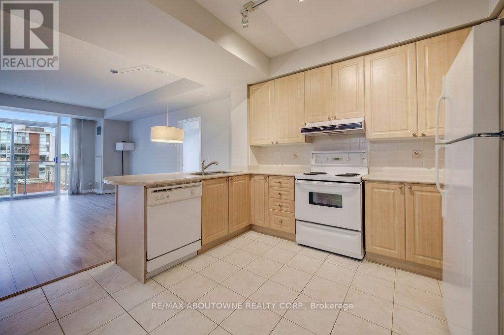 #403 80 PORT STREET E - 5