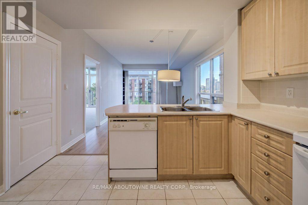 #403 80 PORT STREET E - 6