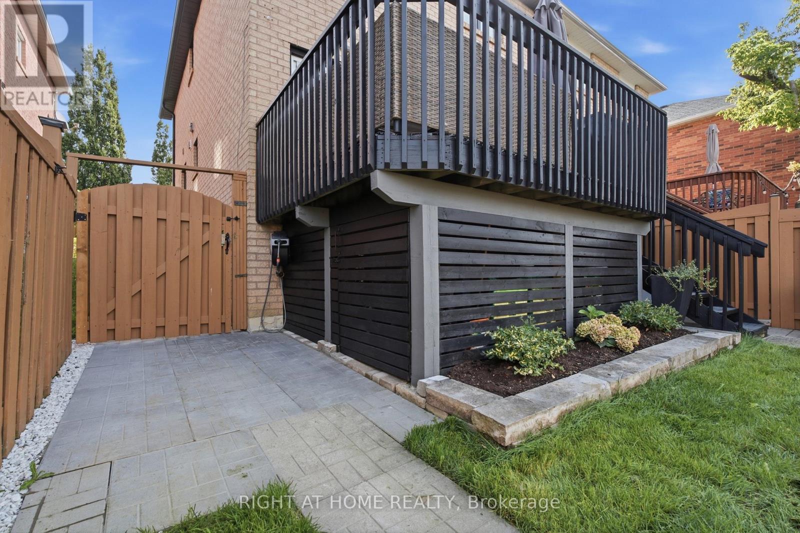 217 ROSANNA CRESCENT - Image 49