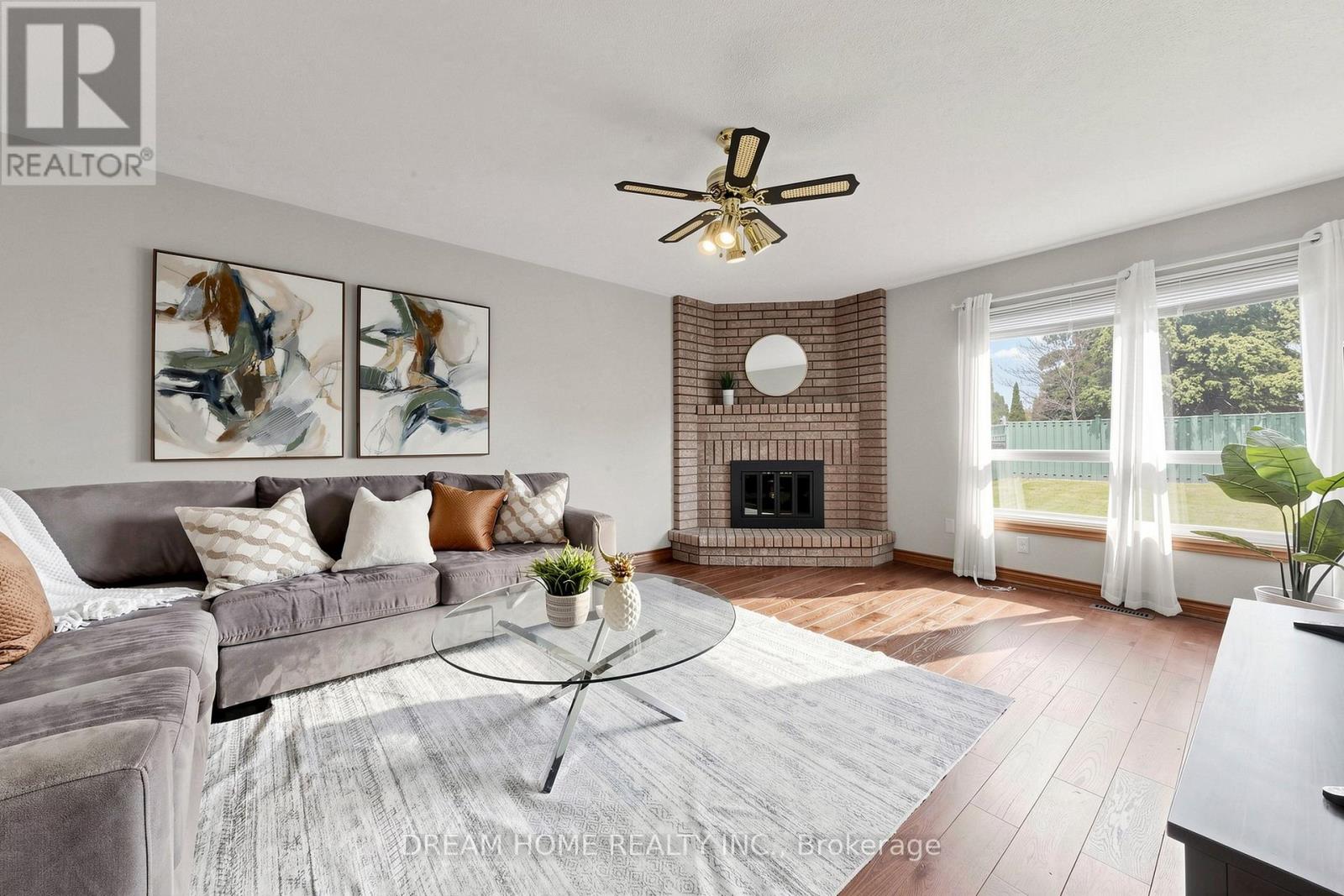 312 VALERIA BOULEVARD, Vaughan (East Woodbridge) — photo 8