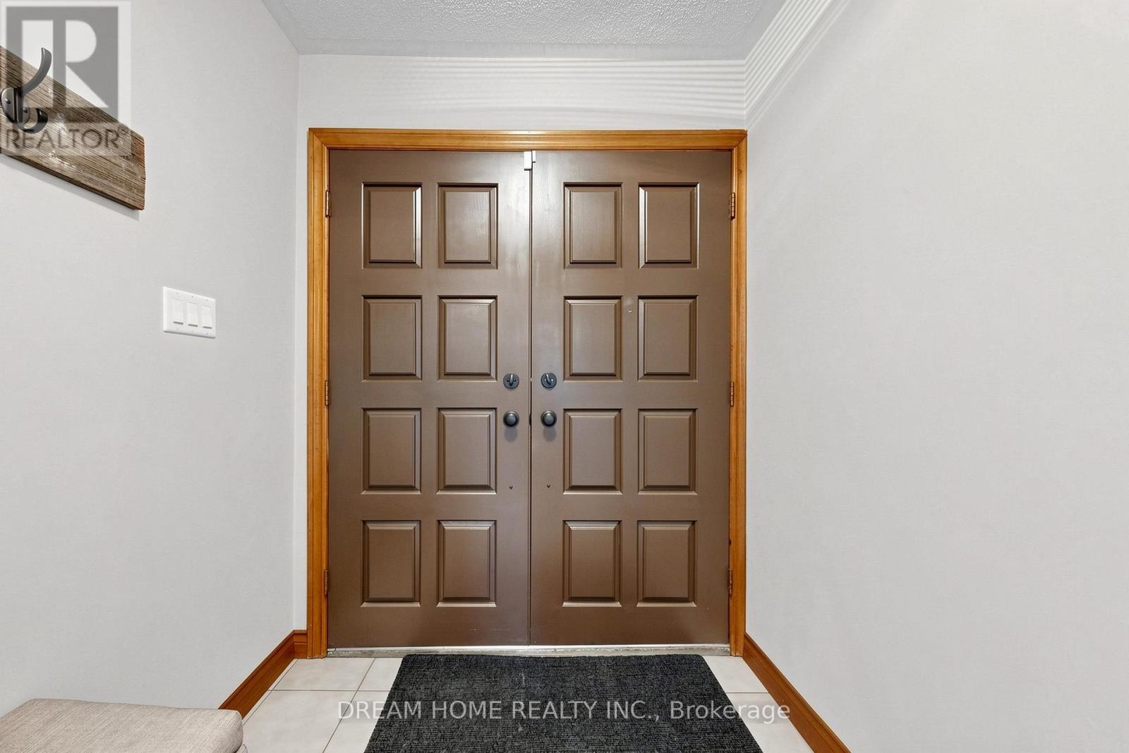 312 VALERIA BOULEVARD, Vaughan (East Woodbridge) — photo 3