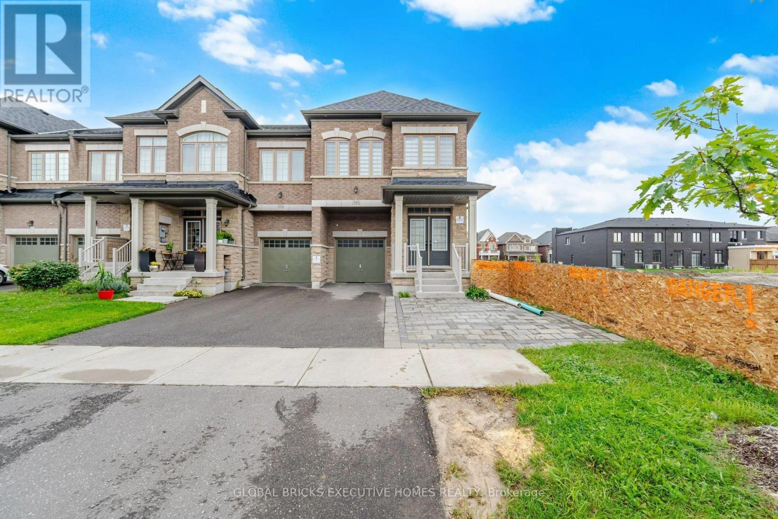 549 BARONS STREET - 2