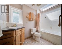 10 King Street Crescent, Toronto, ON M9N1K6 Photo 30