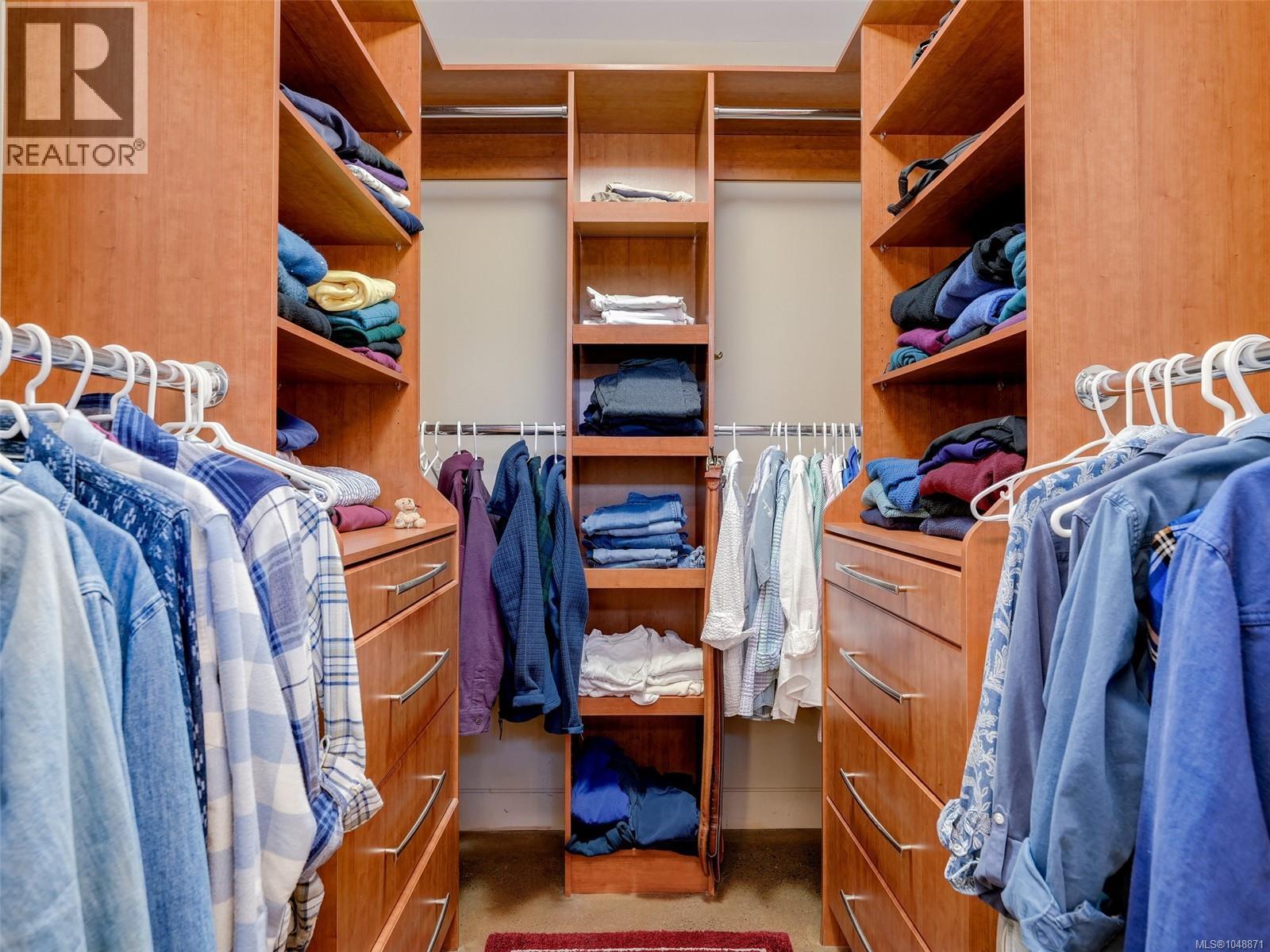 1047 San Marino Cres - 12