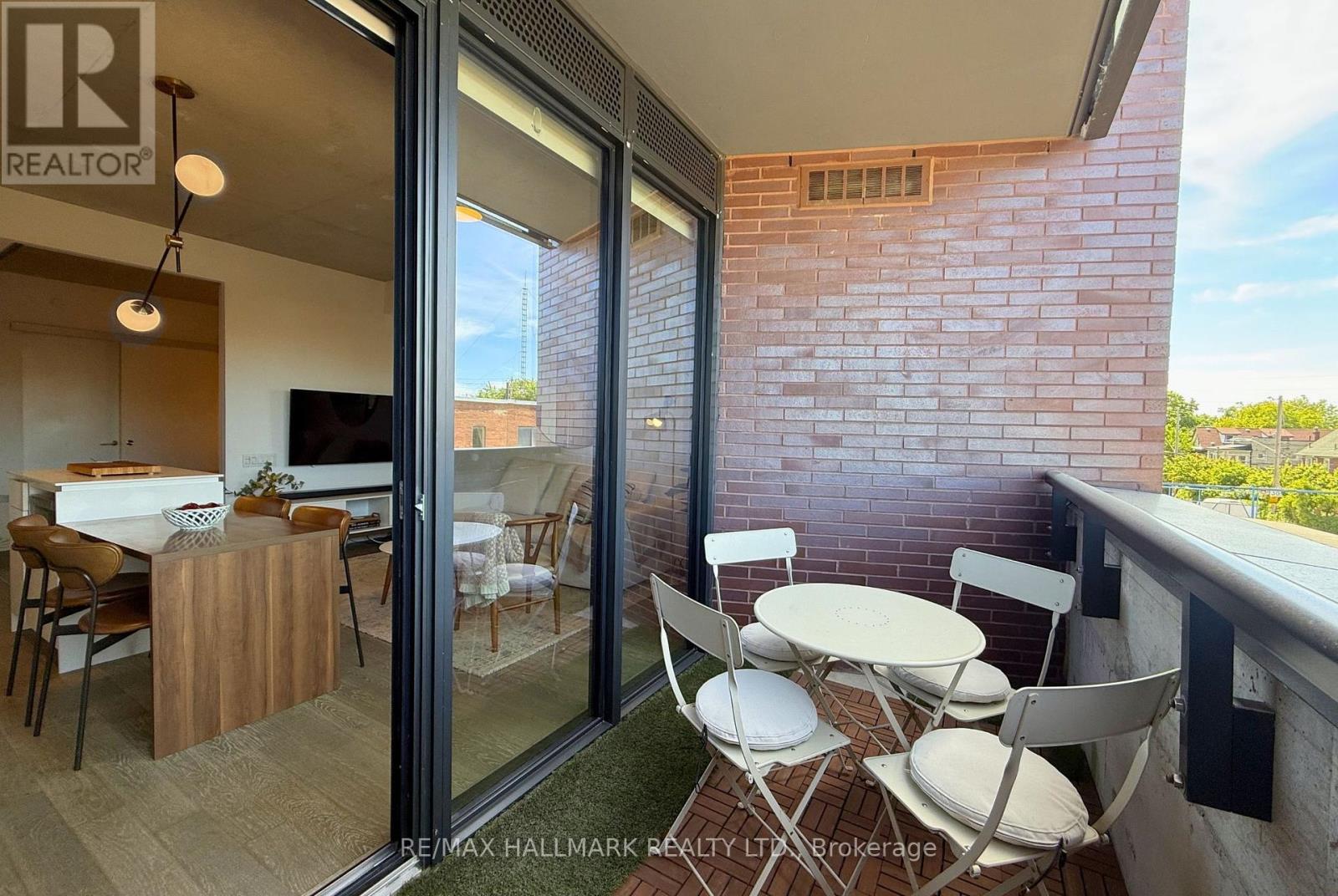#313 383 SORAUREN AVENUE - Image 18
