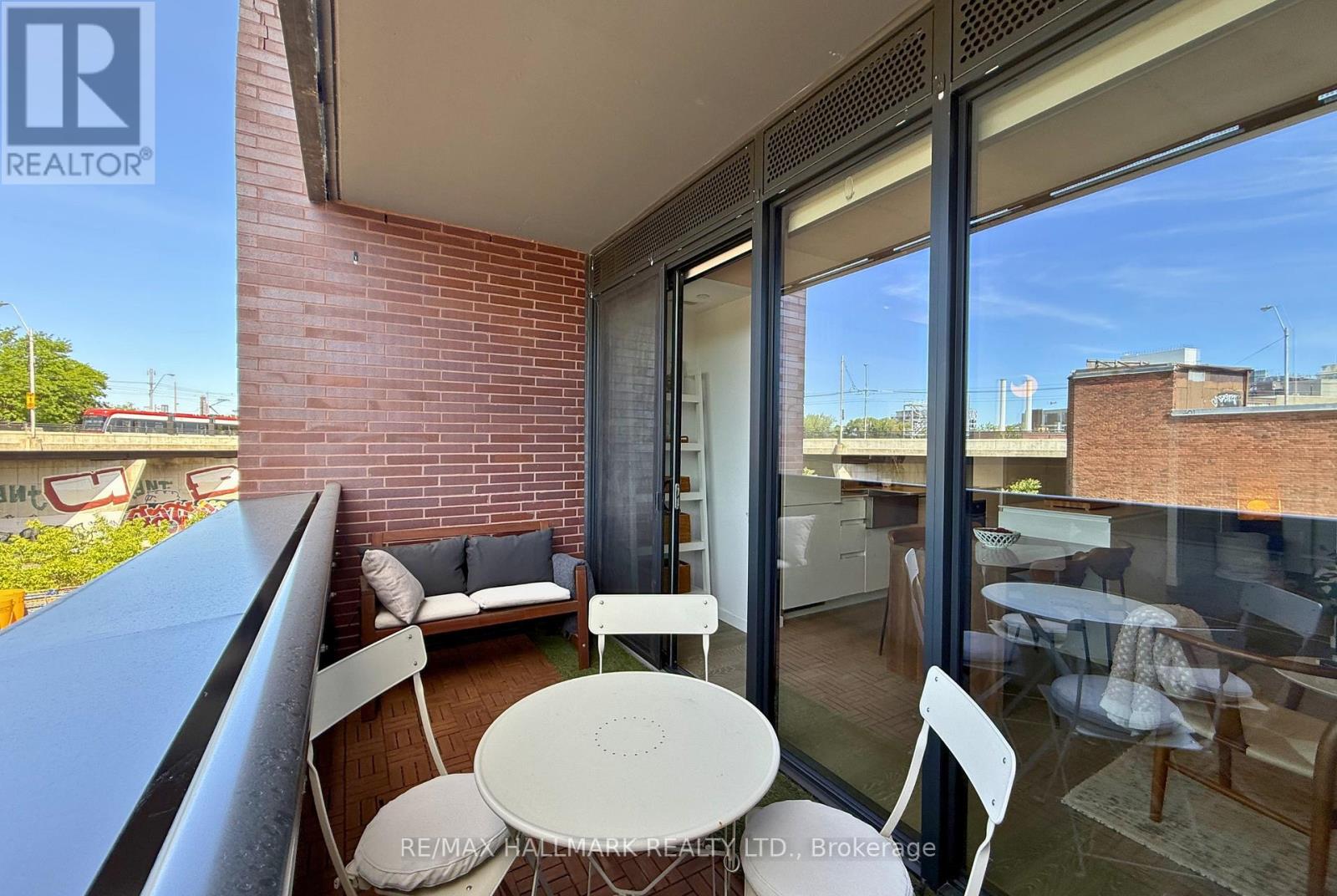 #313 383 SORAUREN AVENUE - Image 19