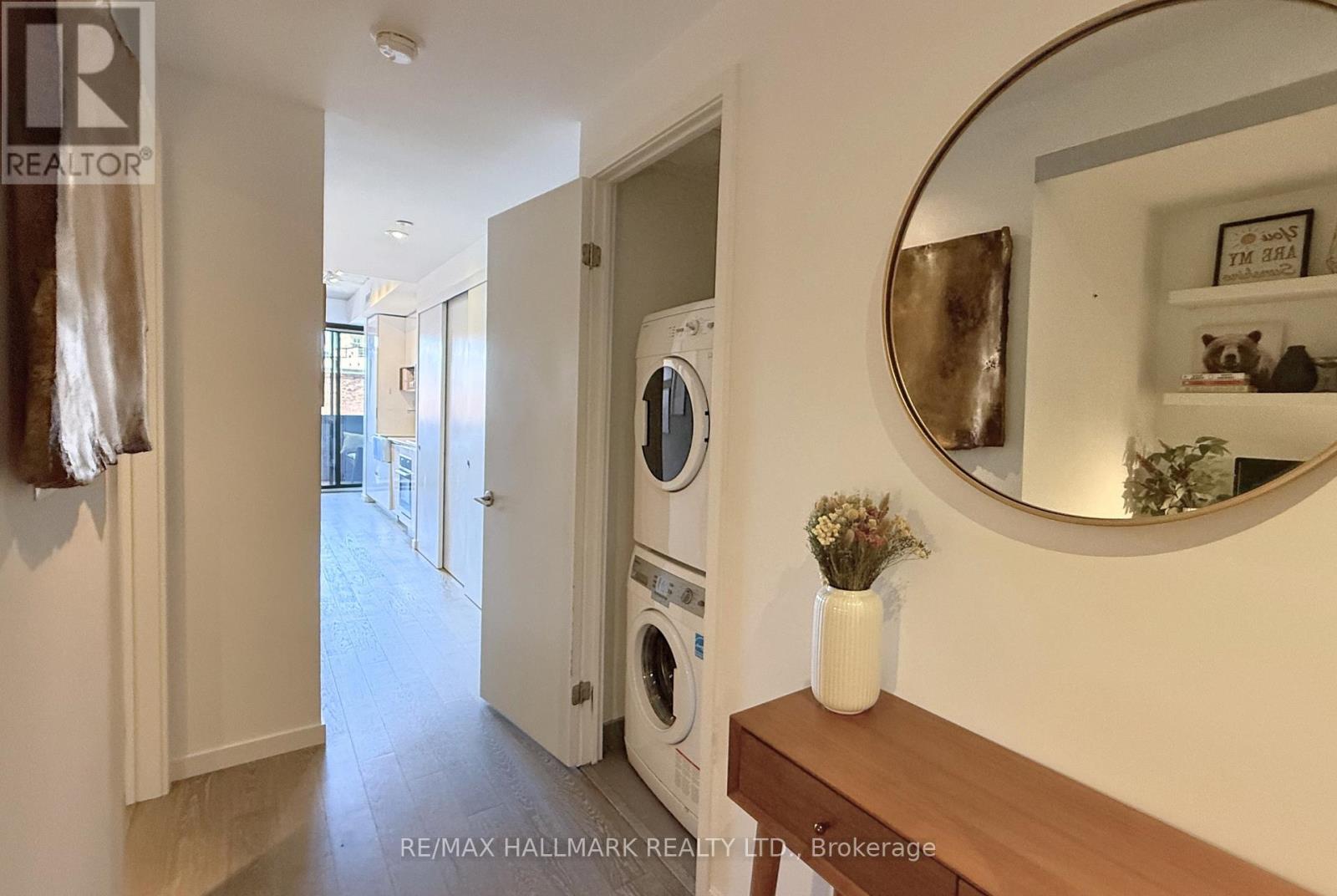 #313 383 SORAUREN AVENUE - Image 16