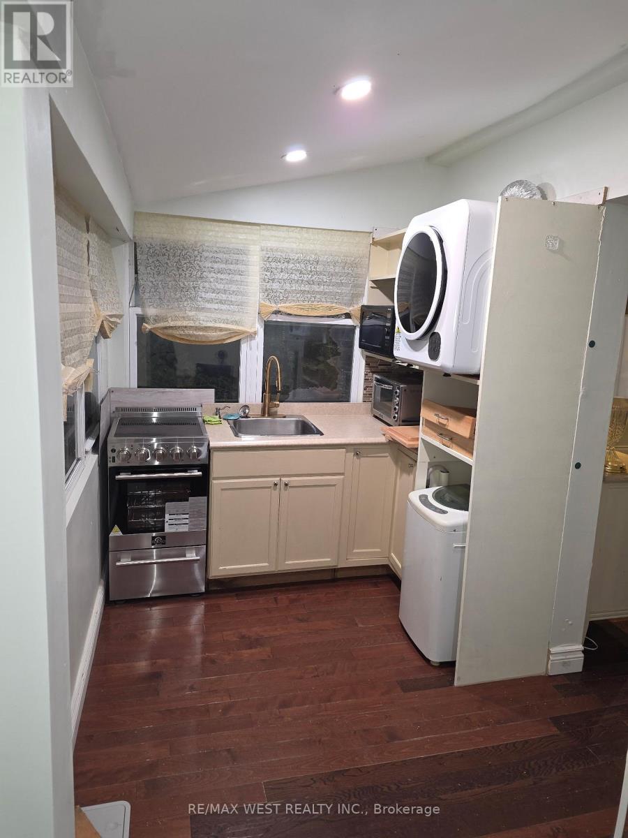 Photo of 87 Medland Crescent