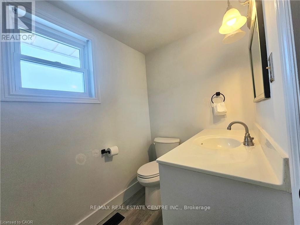 92 COPPERFIELD CRESCENT - 22