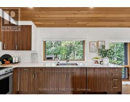 112 Kitzbuhl Crescent, Blue Mountains, ON L9Y0S5 Photo 30