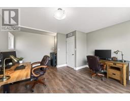 23 Old Oak Road, Kingston, ON K7M7C3 Photo 26