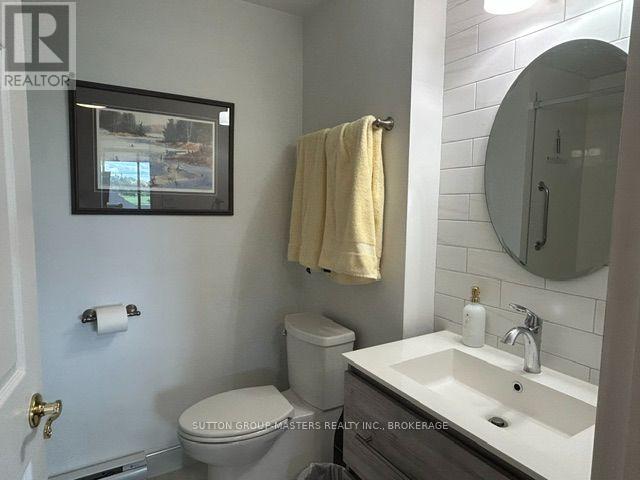#202 1000 KING STREET W - 25
