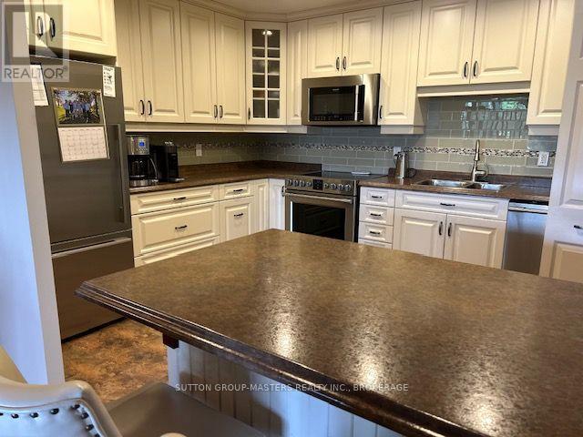 #202 1000 KING STREET W - 9