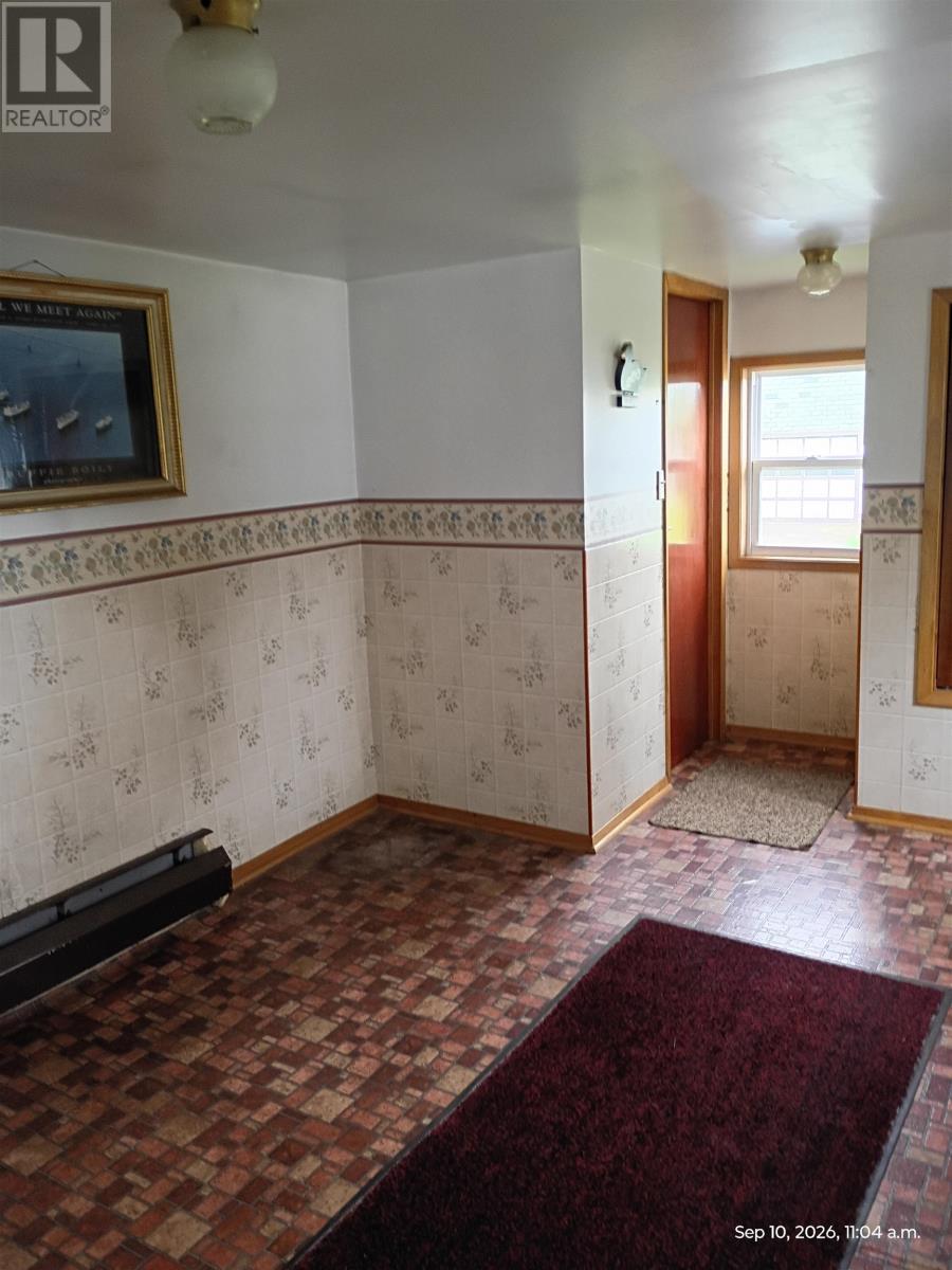 735 Drummond Road - Image 35