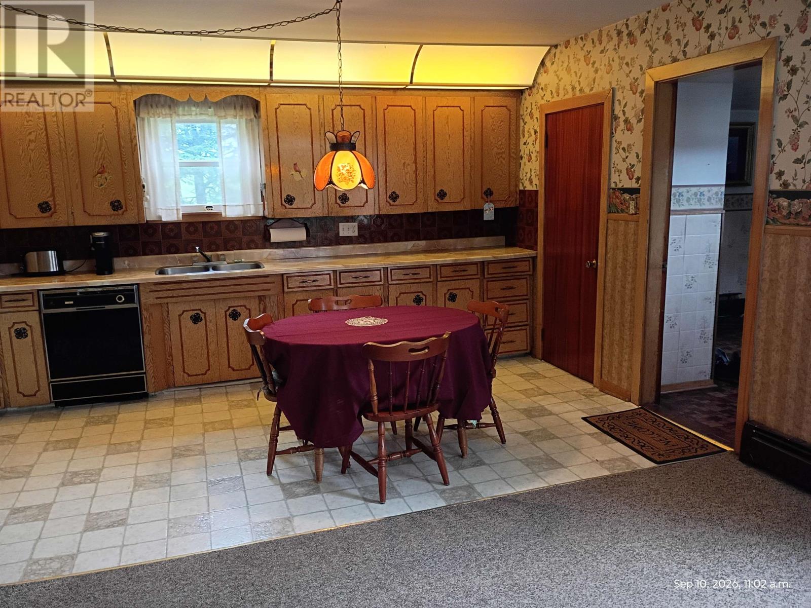 735 Drummond Road - 9