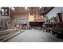 20 Rue Murchie, Edmundston, NB E3V2X8 Photo 17