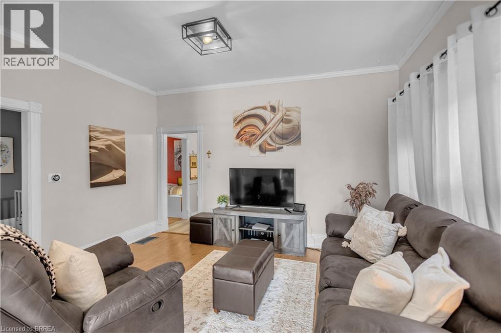 25 USHER Street - Image 6
