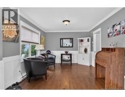 45 Jennifer Street, photo 4