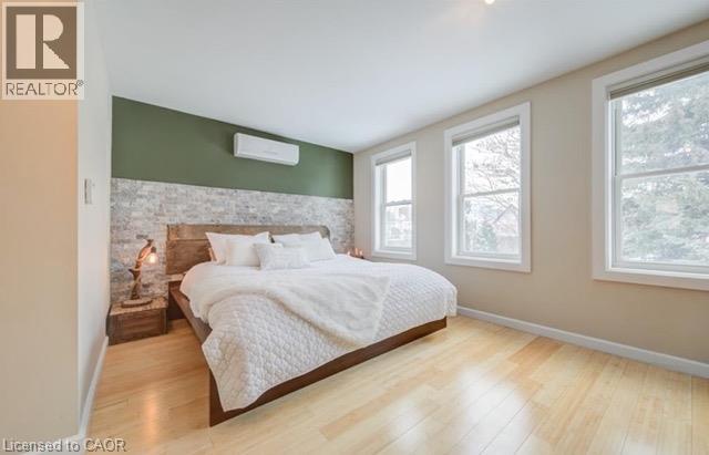 27 MILL Street, Hamilton — photo 6
