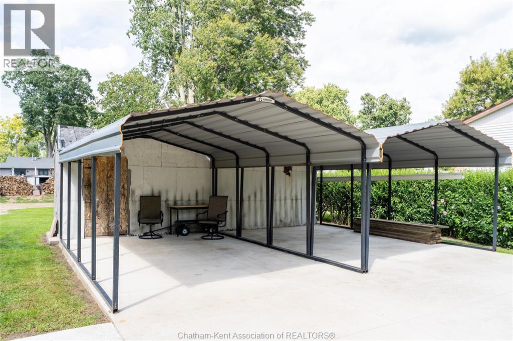 226 OAK STREET East - 30